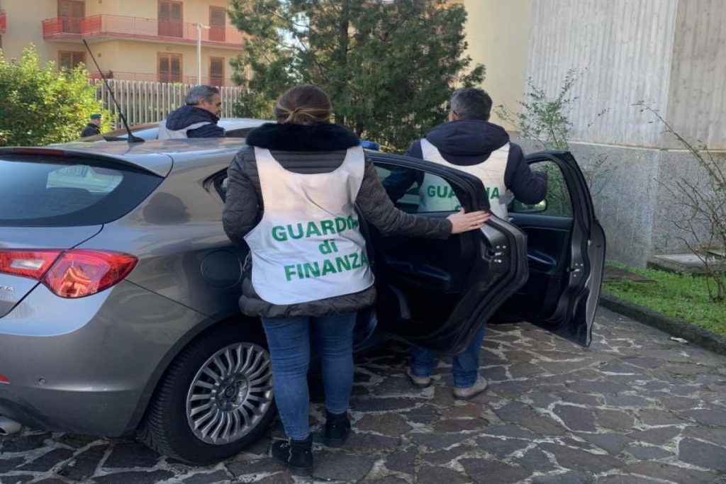 Arresti_domiciliari_per_il_pre