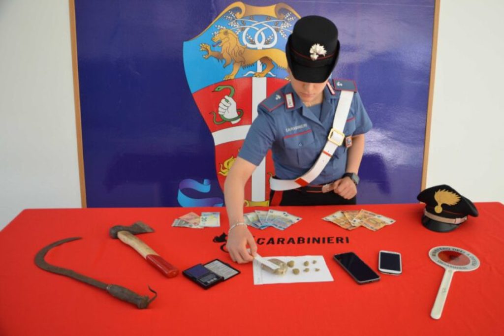 Carabinieri_arrestano_spaccio_