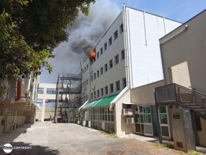 Fiamme_all%E2%80%99universit%C3%A0_della_Tu