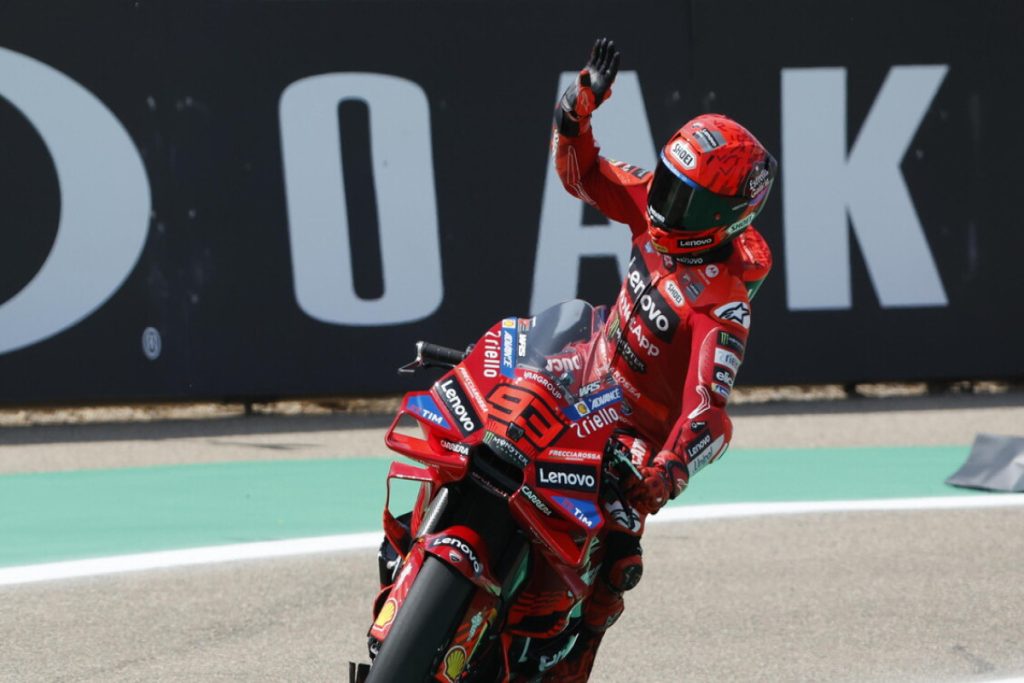 Marc_marquez_ottiene_la_pole_p