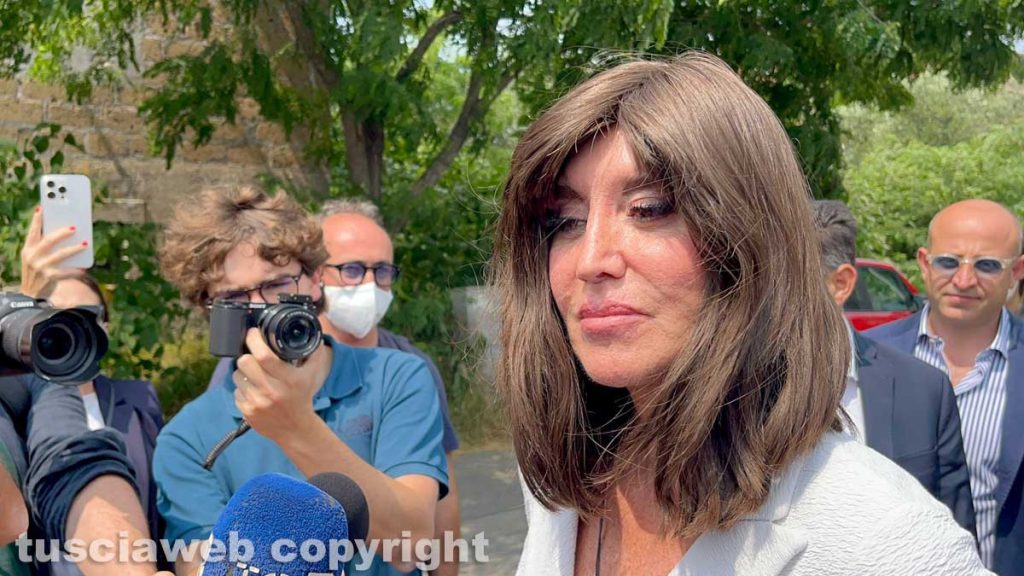 Visita_della_ministra_anna_mar